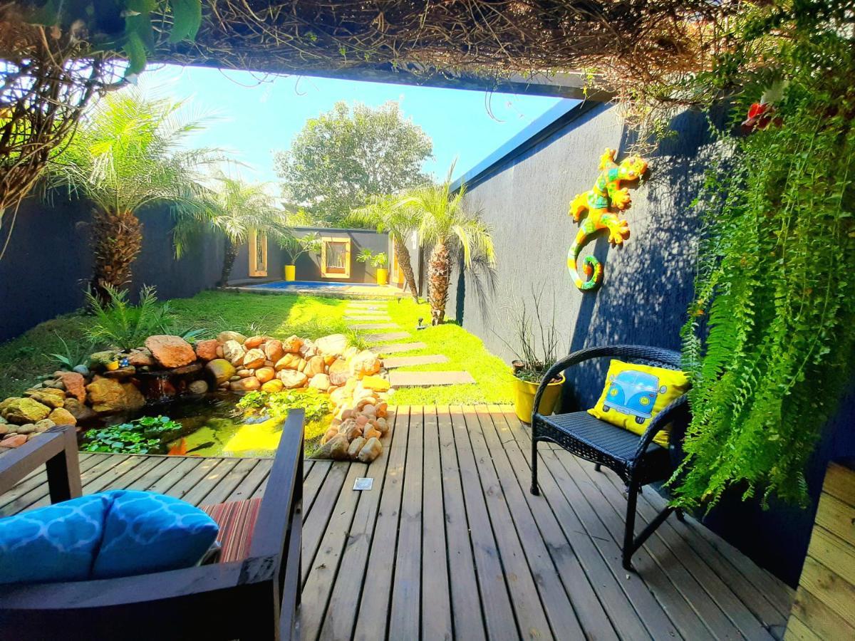 Bangalo Das Lagartixas ,Casa Studio Com Piscina Aquecida Privativa A 20 Minutos Do Centro De Curitiba Colombo Eksteriør bilde
