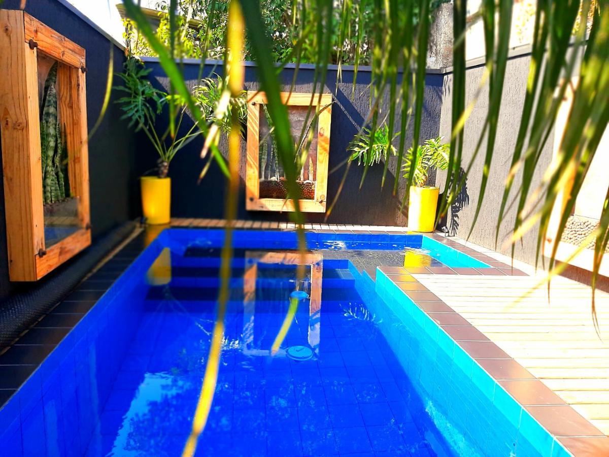 Bangalo Das Lagartixas ,Casa Studio Com Piscina Aquecida Privativa A 20 Minutos Do Centro De Curitiba Colombo Eksteriør bilde