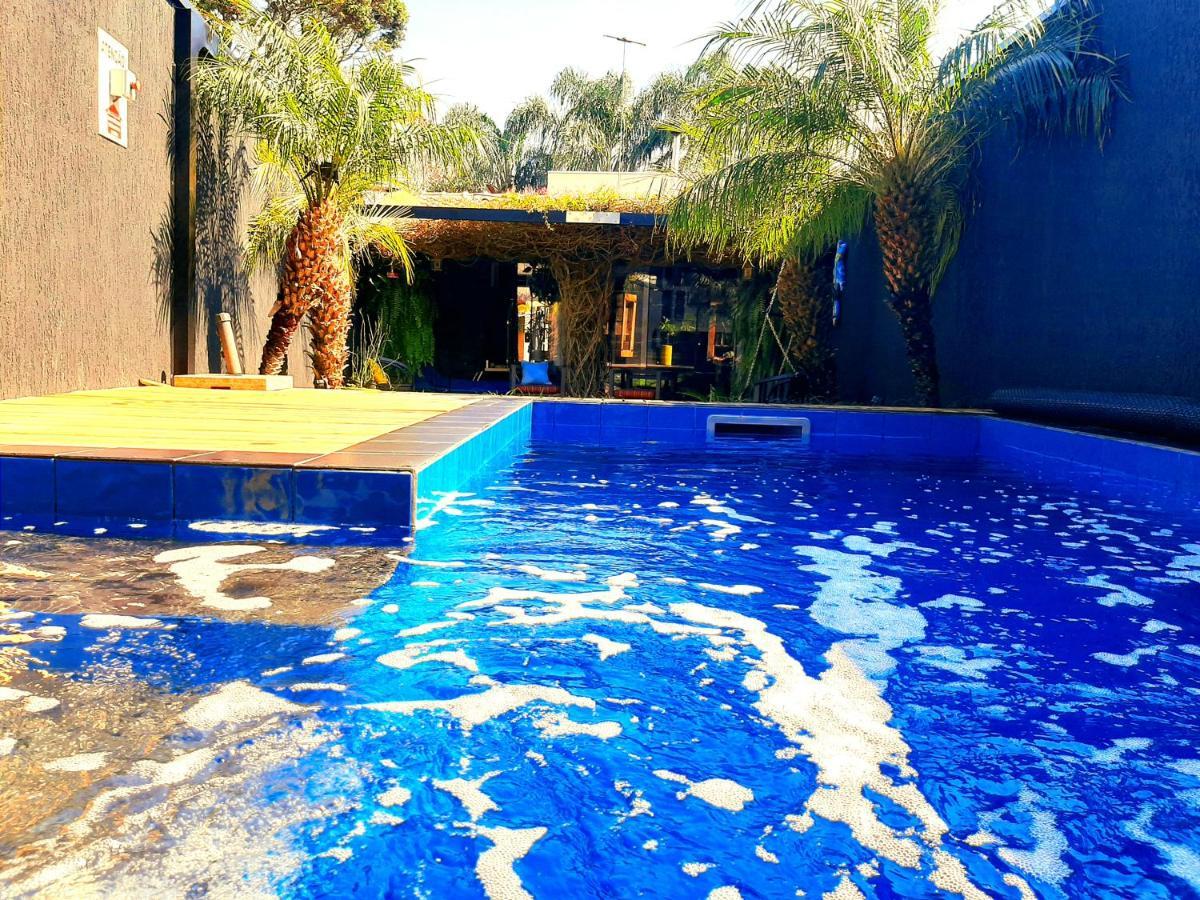 Bangalo Das Lagartixas ,Casa Studio Com Piscina Aquecida Privativa A 20 Minutos Do Centro De Curitiba Colombo Eksteriør bilde